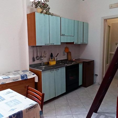 Rifugio A Chiaia 2 Apartment Понца Екстериор снимка